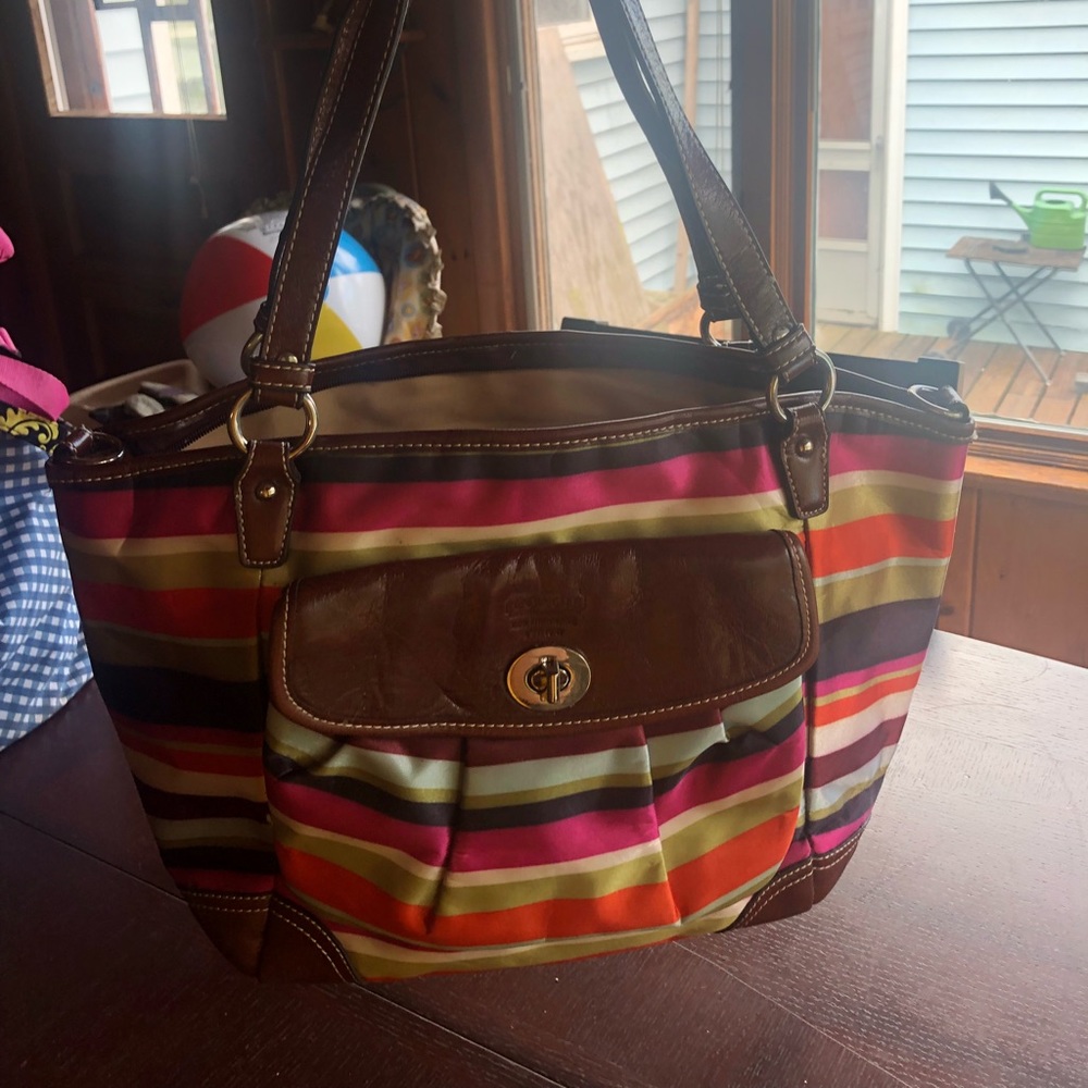 Handbag